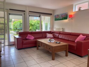 Bungalow, 3 Bedrooms, Patio, Garden View | Living room - 6 Pers - Modern Holiday Home With Garden, Close the Lauwersmeer (Anjum)