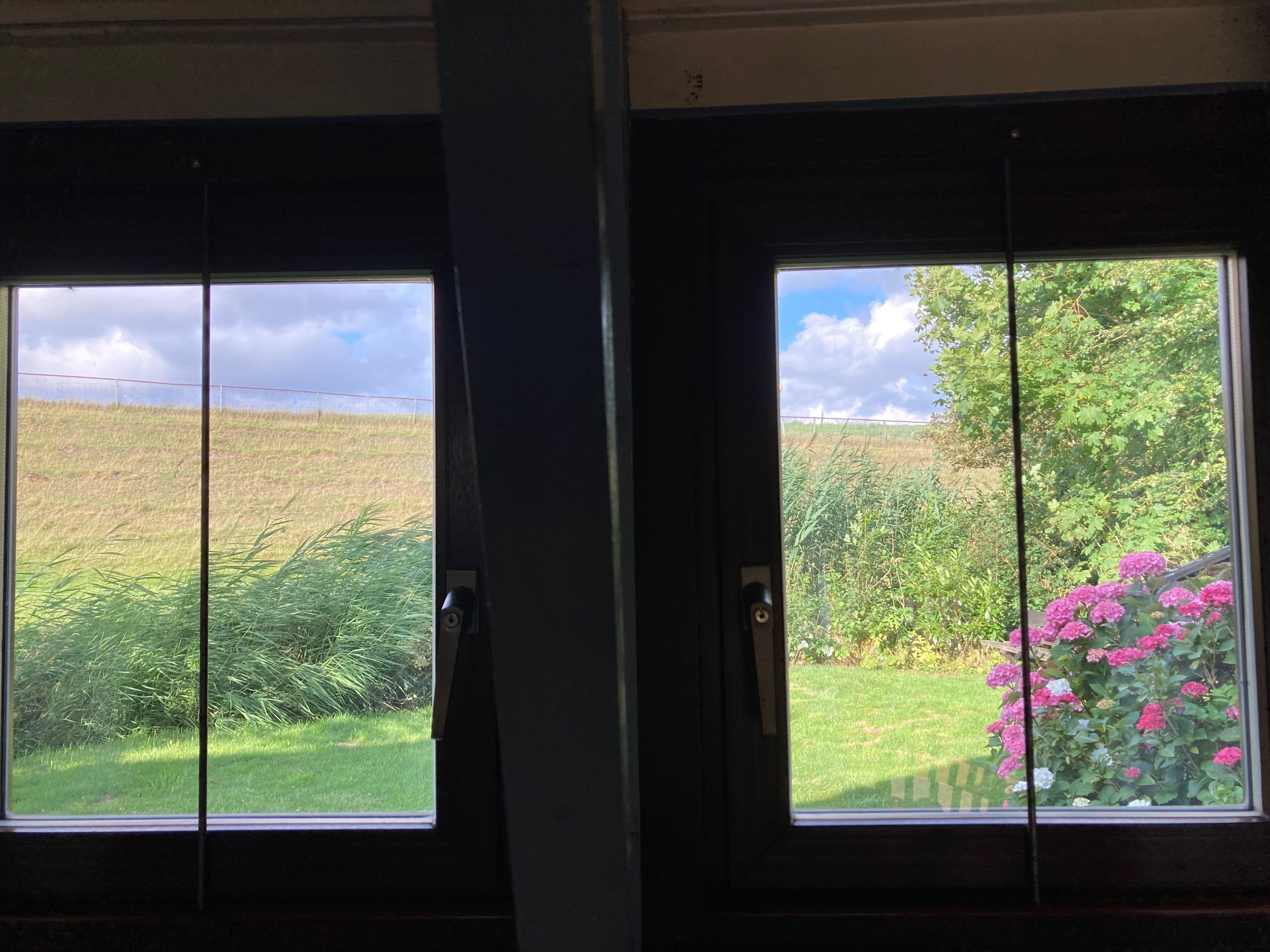 Bungalow, 3 Bedrooms, Patio, Garden View | Interior