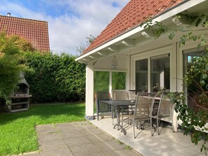 Bungalow, 3 Bedrooms, Patio, Garden View | Terrace/patio - 6 Pers - Modern Holiday Home With Garden, Close the Lauwersmeer (Anjum)