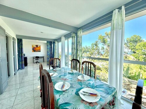 Villa Copernic, Pool and Ocean View