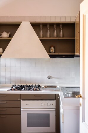 公寓 | 1 多间卧室、高速上网