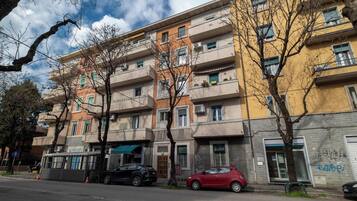 Apartment | 2 bedrooms, Internet