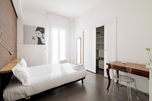 2 bedrooms, Internet - Casa Marion Stile e Comfort in un Elegante Dimora Bolognese (Bologna)