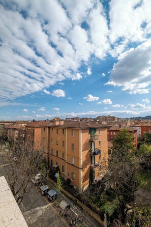 Apartment | 2 bedrooms, Internet