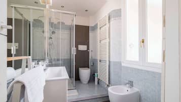 House | 2 bedrooms, Internet