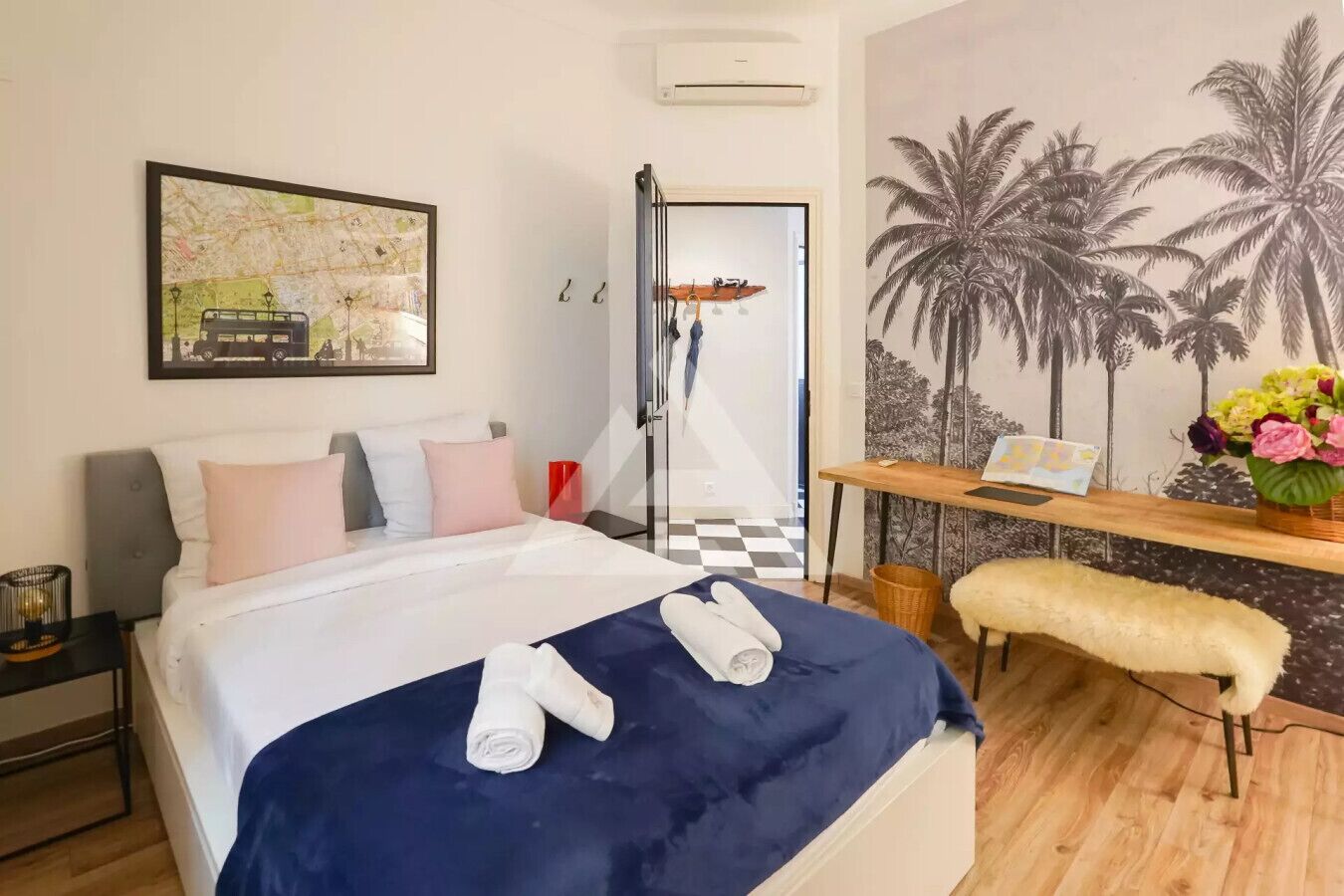 2 Schlafzimmer, Zimmersafe, Schreibtisch, Bügeleisen/Bügelbrett