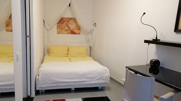 1 Schlafzimmer, WLAN, Bettwäsche