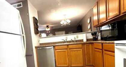 Copper Ridge Retreat/Private 2 Bedroom 1.5 Baths Pet Friendly w/fenced back yard