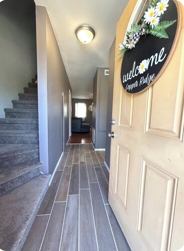 Copper Ridge RetreatPrivate 2 Bedroom 2Bath Pet Friendly,fenced back yard