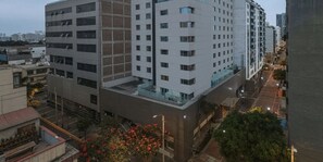 المنشأة من الخارج