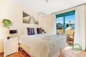 3 camere, Wi-Fi, lenzuola