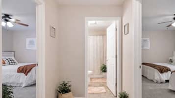 2 bedrooms, desk, iron/ironing board, travel crib