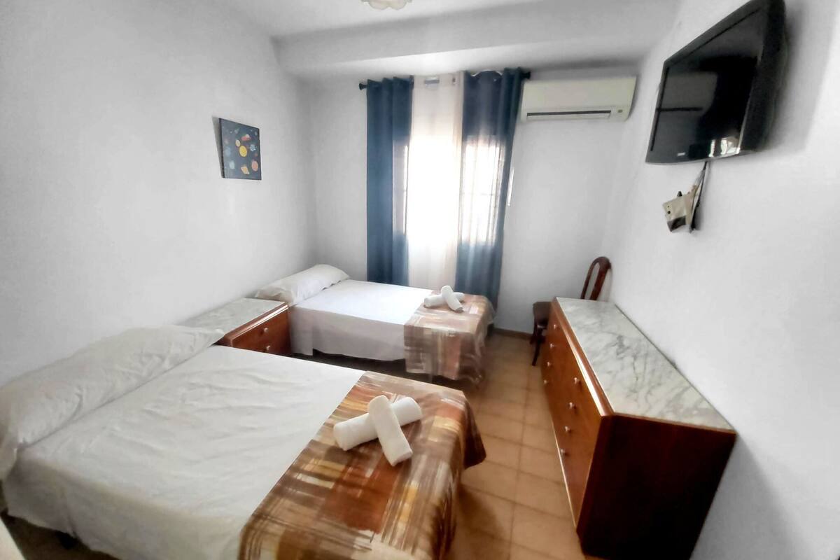Habitación estándar con 2 camas individuales, vista a la ciudad