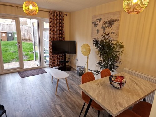 NightRest Homes Orchid2 NEC Free Parking  2Toilets