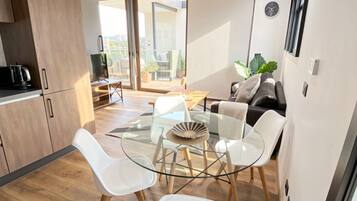 Apartment, 1 Bedroom | Living area