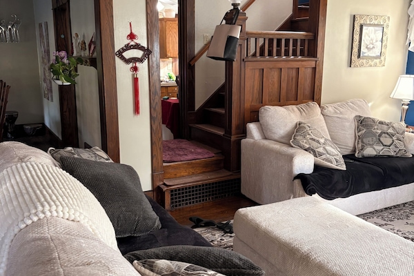 Televisie en een open haard