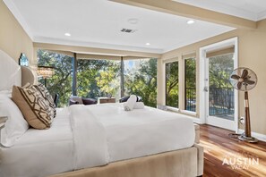 4 soverom, strykejern/-brett, wi-fi og sengetøy