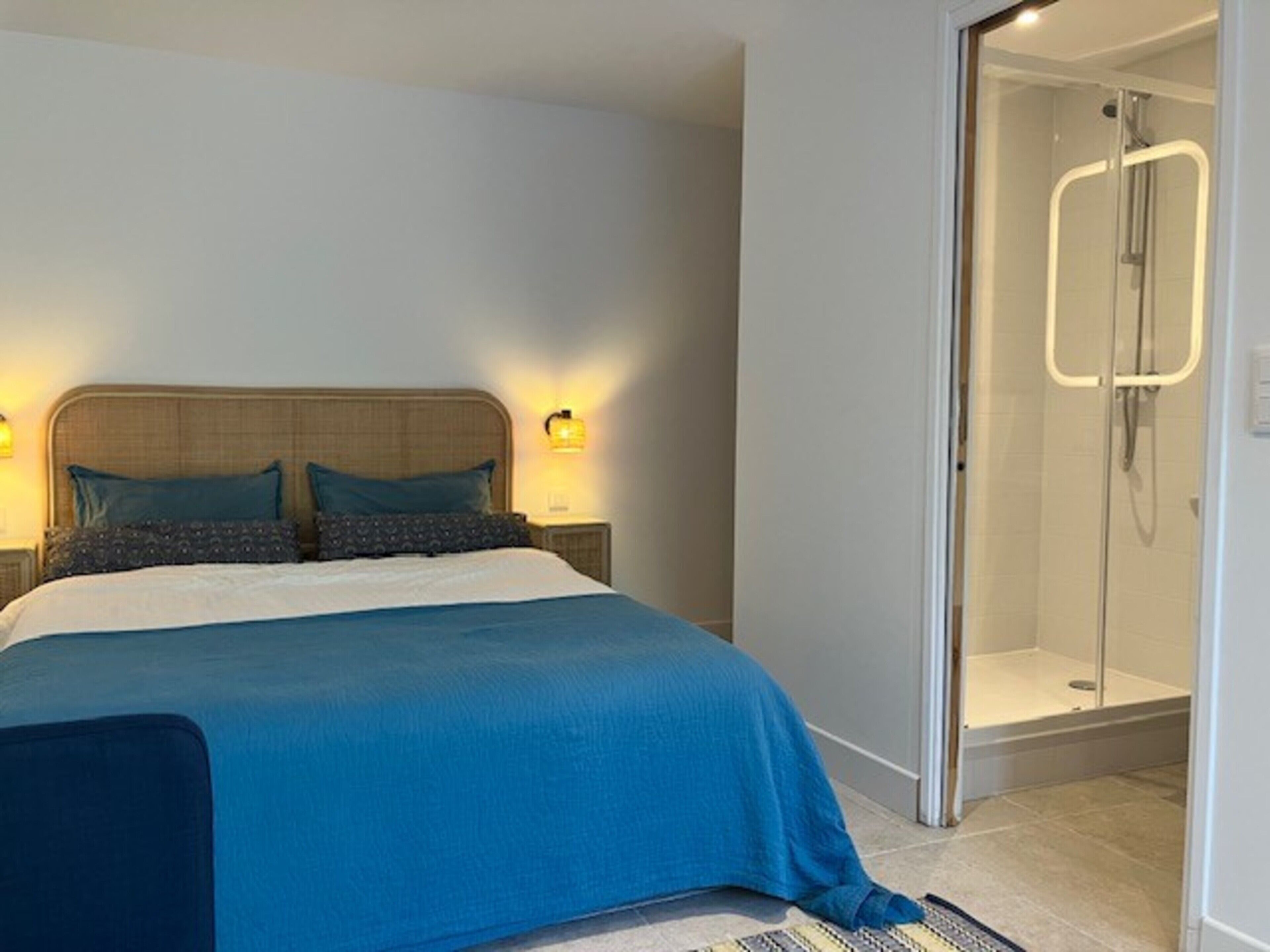 1 habitación, wifi y ropa de cama 