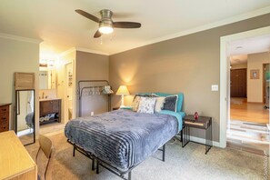 3 bedrooms, WiFi, bed sheets - Charming 3-bedroom condo with AC in Boulder (Boulder)