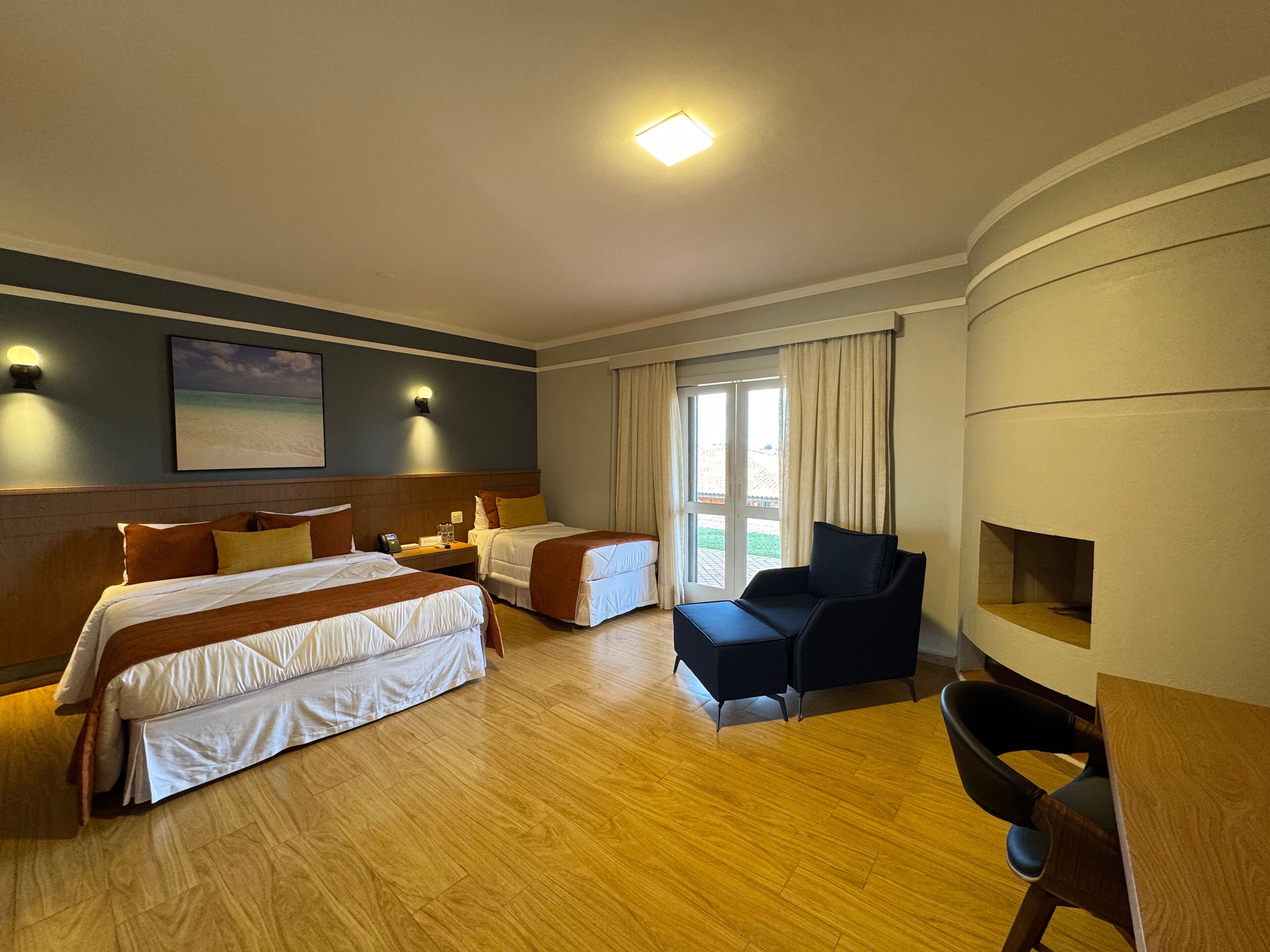 In-room safe, laptop workspace, free WiFi, bed sheets