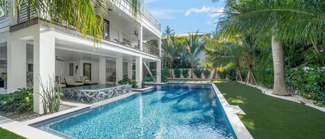 Outdoor pool, a heated pool