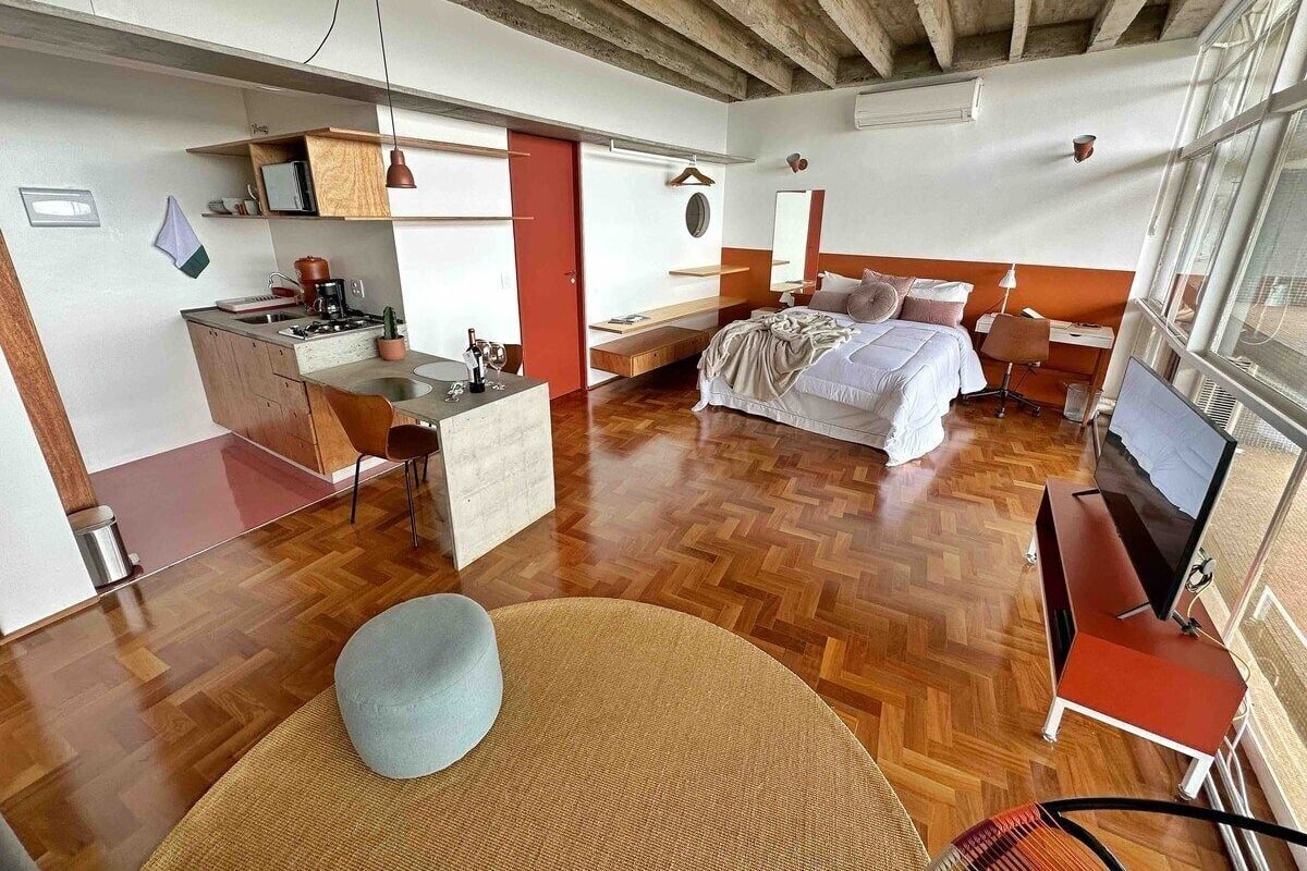 Apartamento standard | Ferros/tábuas de passar roupa, Wi-Fi de cortesia