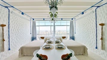 Apartamento standard | Ferros/tábuas de passar roupa, Wi-Fi de cortesia