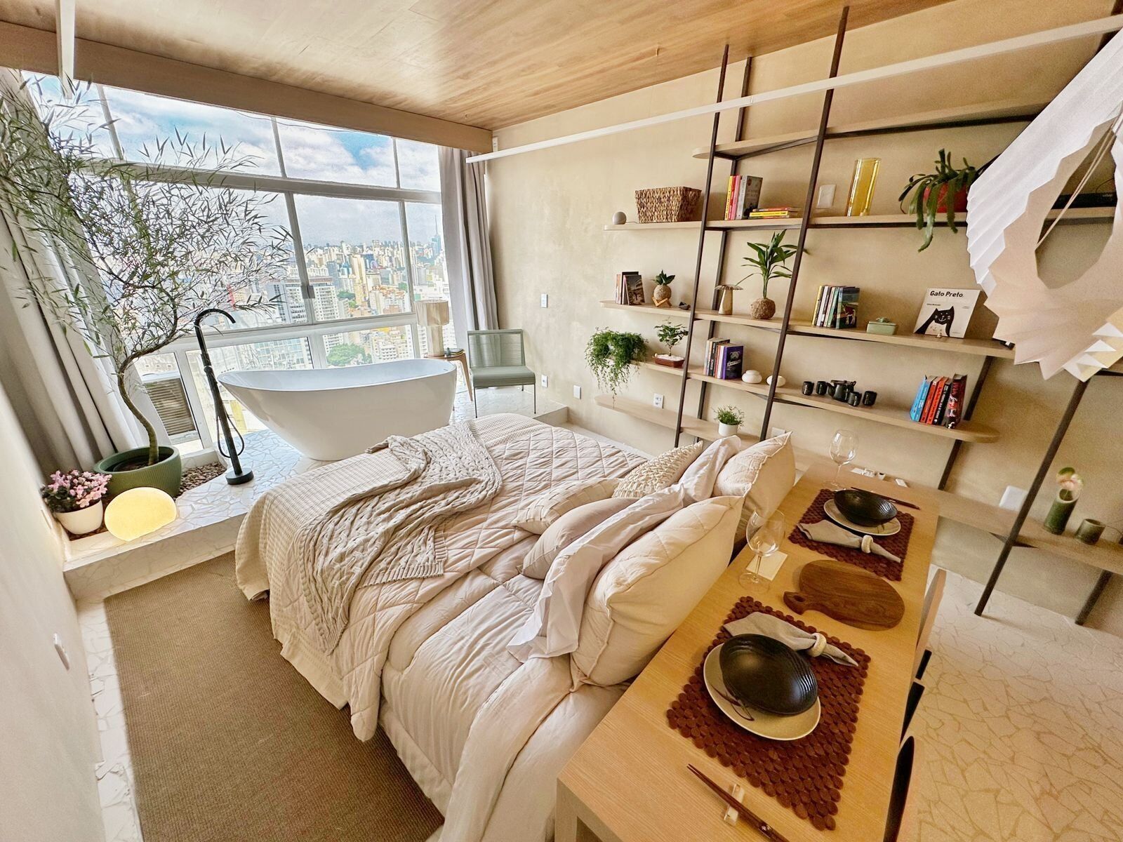 Apartamento standard | Ferros/tábuas de passar roupa, Wi-Fi de cortesia