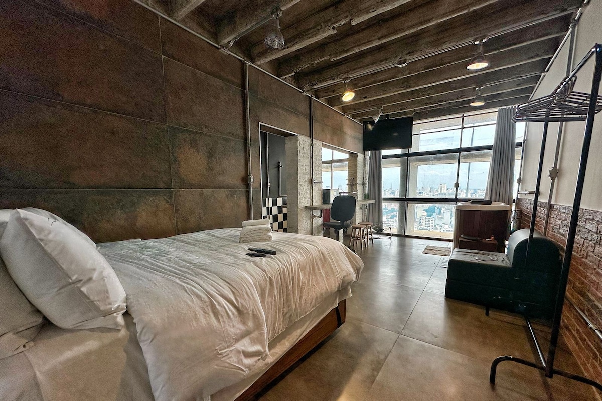 Standard Apartment | Blackout drapes, iron/ironing board, WiFi (free), bed sheets
