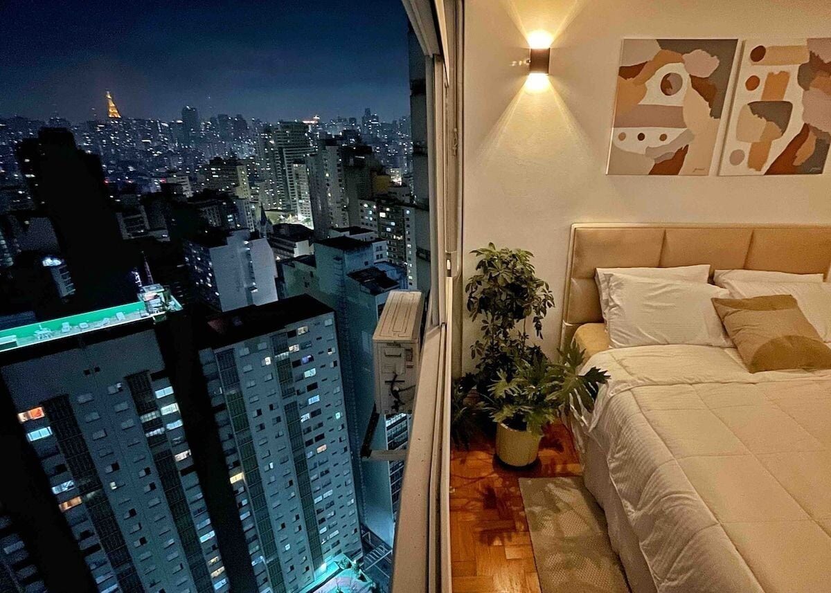 Panorama studio, 1 queensize bed | Uitzicht vanuit de kamer