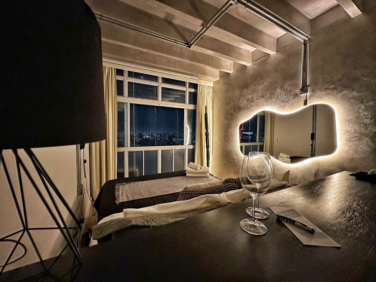 Apartamento standard | Ferros/tábuas de passar roupa, Wi-Fi de cortesia