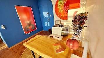 Apartamento design, 1 quarto, banheira, vista para a cidade | Opções para refeição