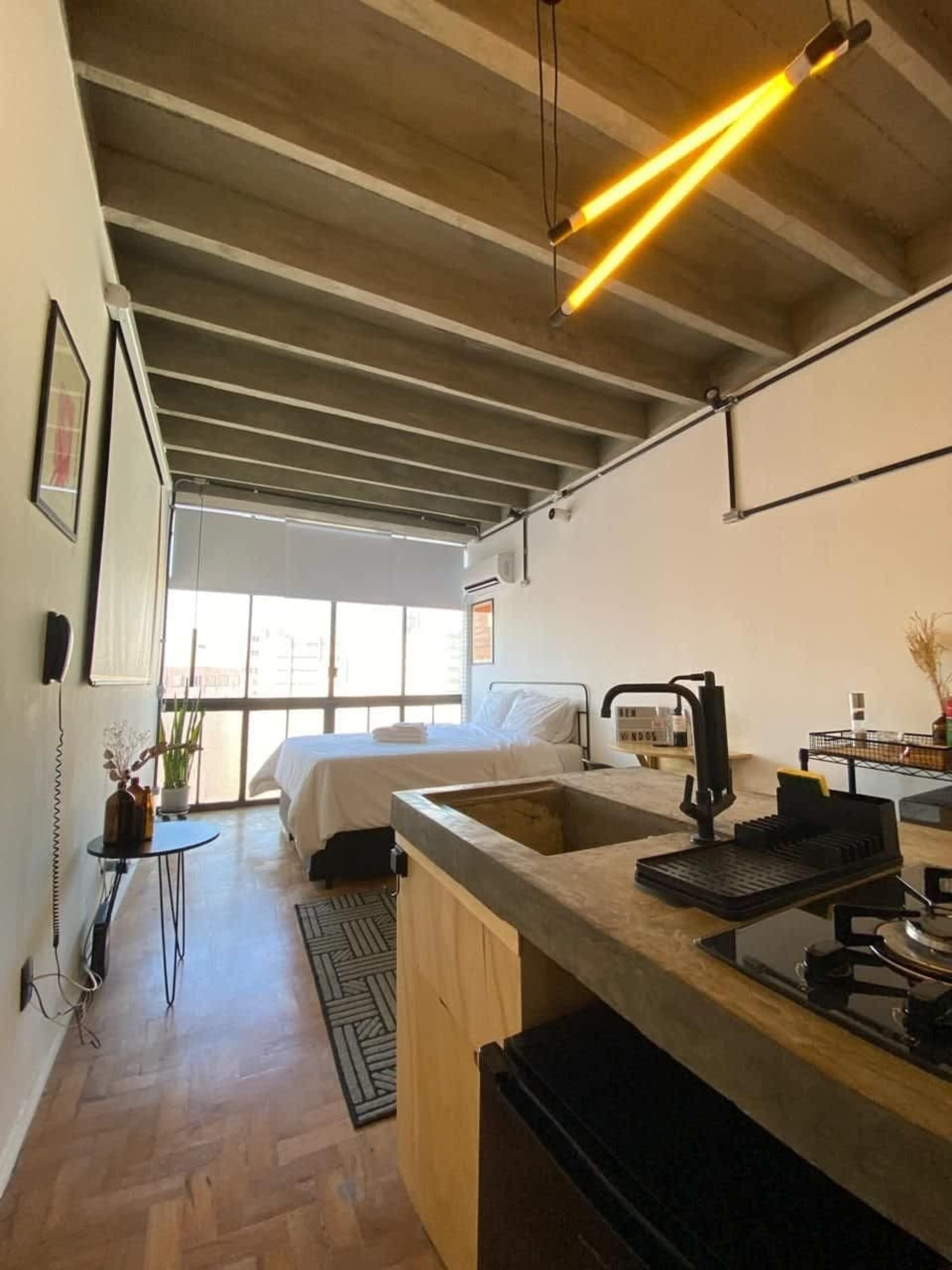 Economy studio | Verduisterende gordijnen, een strijkplank/strijkijzer, gratis wifi