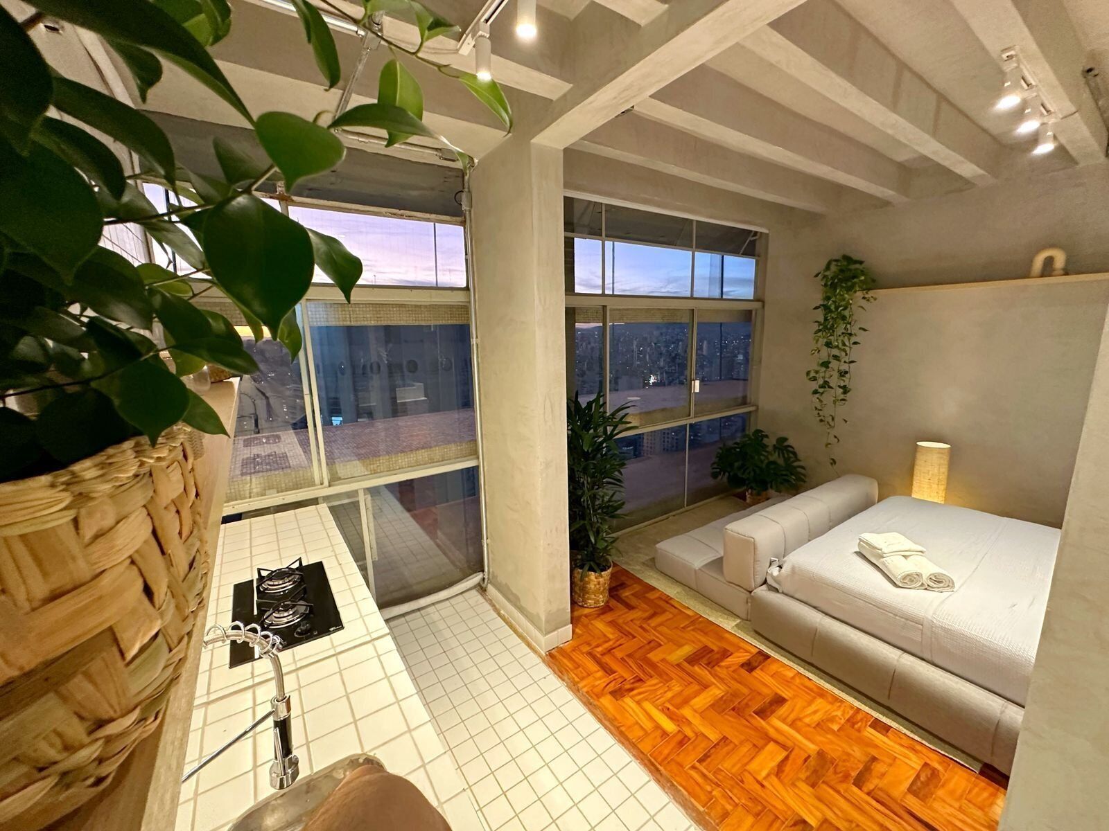 Apartamento standard | Ferros/tábuas de passar roupa, Wi-Fi de cortesia