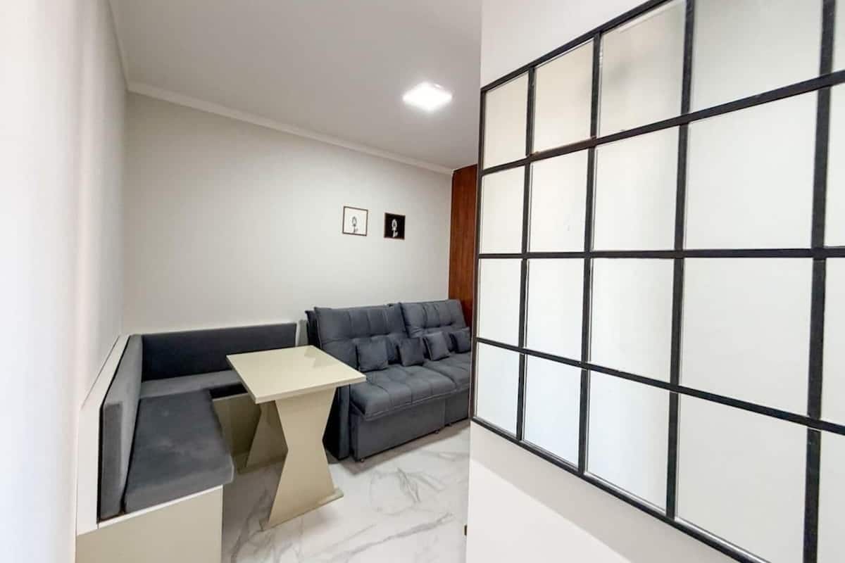 Appartement Économique, 1 grand lit et 1 canapé-lit, vue ville | Coin séjour