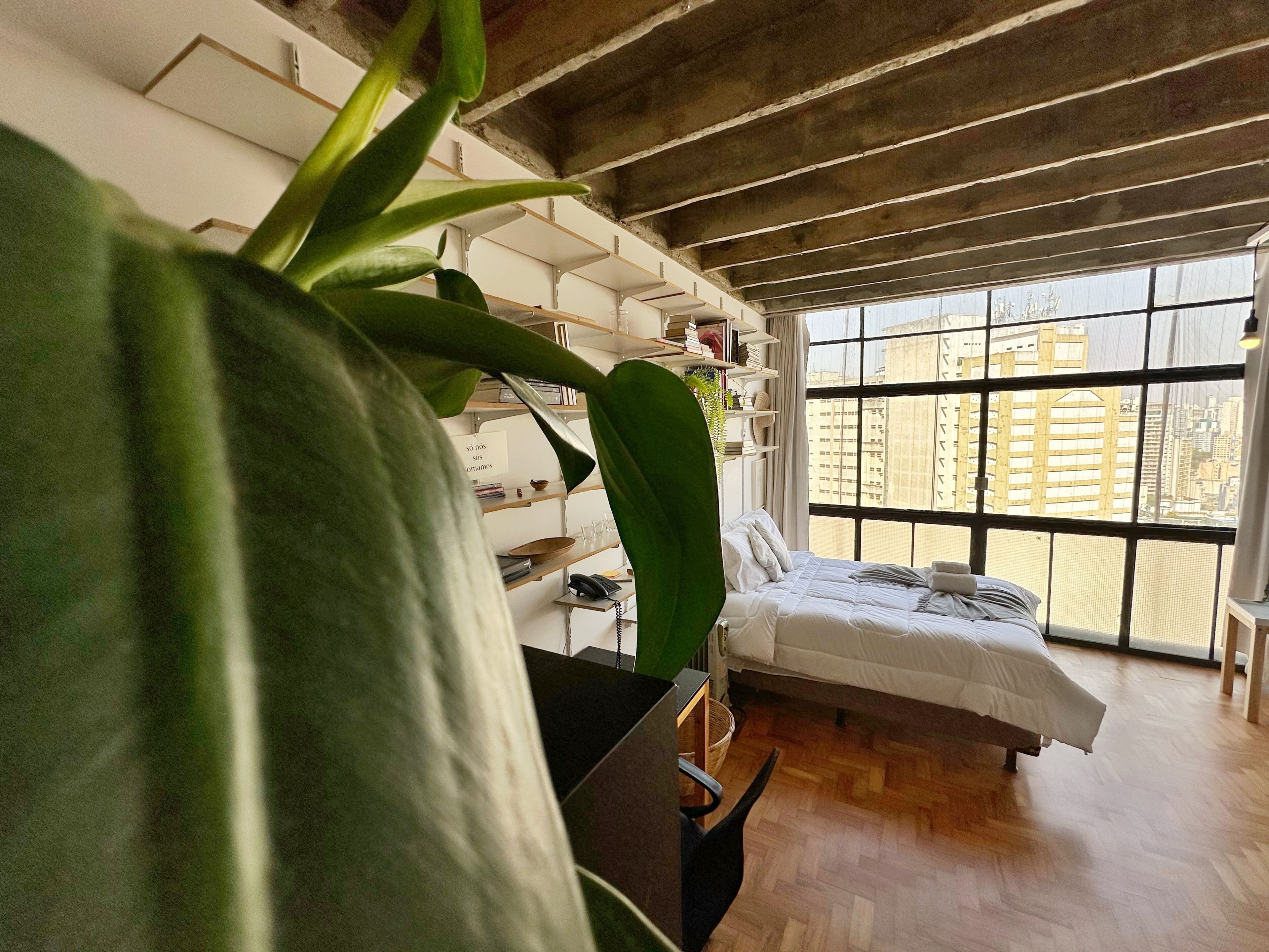 Estudio estándar | Cortinas blackout, tabla de planchar con plancha y wifi gratis 