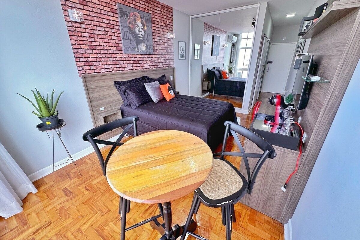 Apartamento standard | Ferros/tábuas de passar roupa, Wi-Fi de cortesia