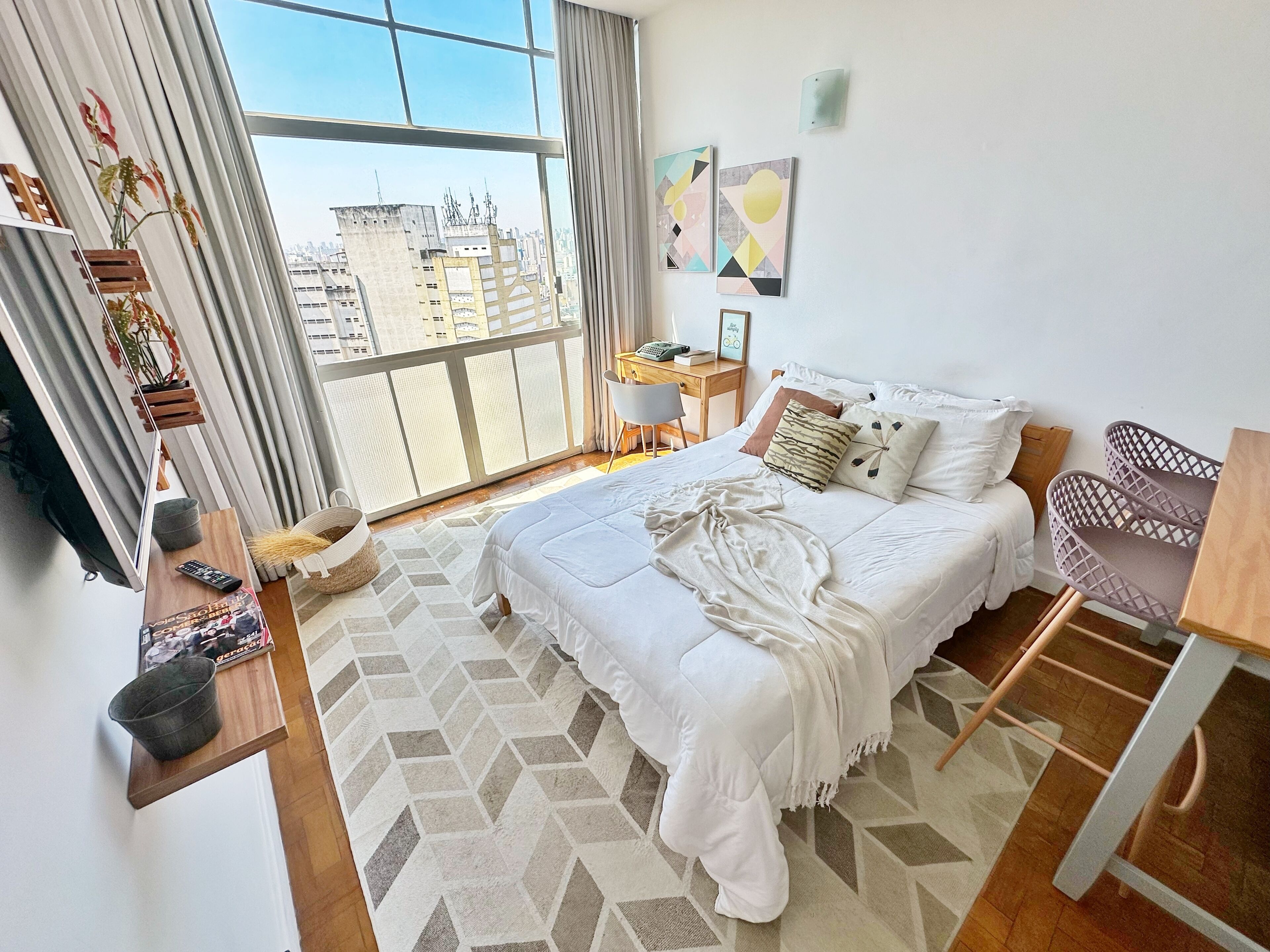 Economy Studio | Blackout drapes, iron/ironing board, WiFi (free), bed sheets
