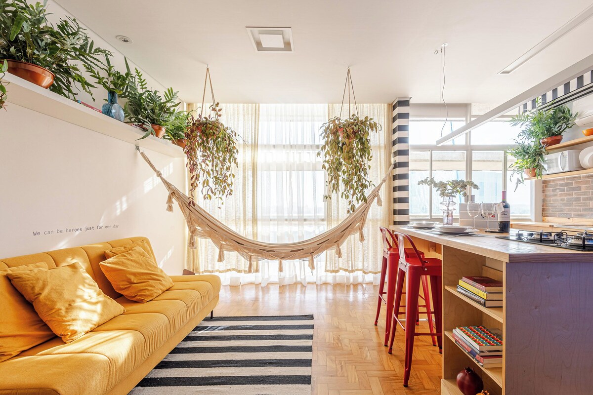 Design Apartment, City View | Living area | 40-inch flat-screen TV with digital channels, TV