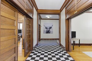 Interior - Historic Midtown Apartment (Memphis)