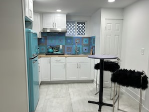 Private kitchen - Casa Viola (Montclair)