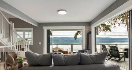 Hood Canal Escape- upscale meets the rocky shores!