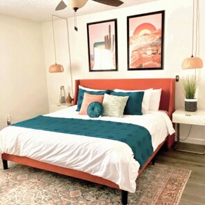 3 soverom, strykejern/-brett, wi-fi og sengetøy