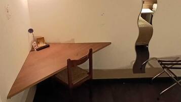 Wi-Fi gratuit, draps fournis