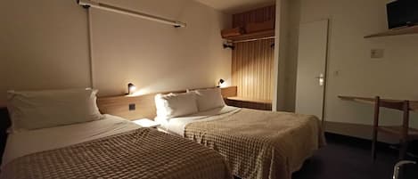 Tremannsrom – comfort | Wi-fi (inkludert) og sengetøy