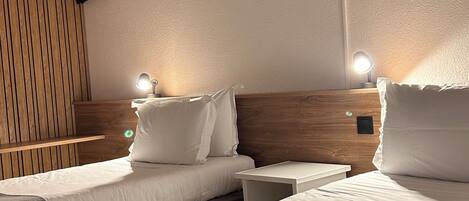 Comfort Double or Twin Room, 2 Single Beds, Non Smoking