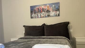 1 bedroom, free WiFi, bed sheets