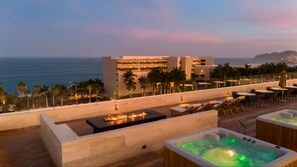Terrace/patio - Your home by the sea, where every day is a family adventure. (San José del Cabo)