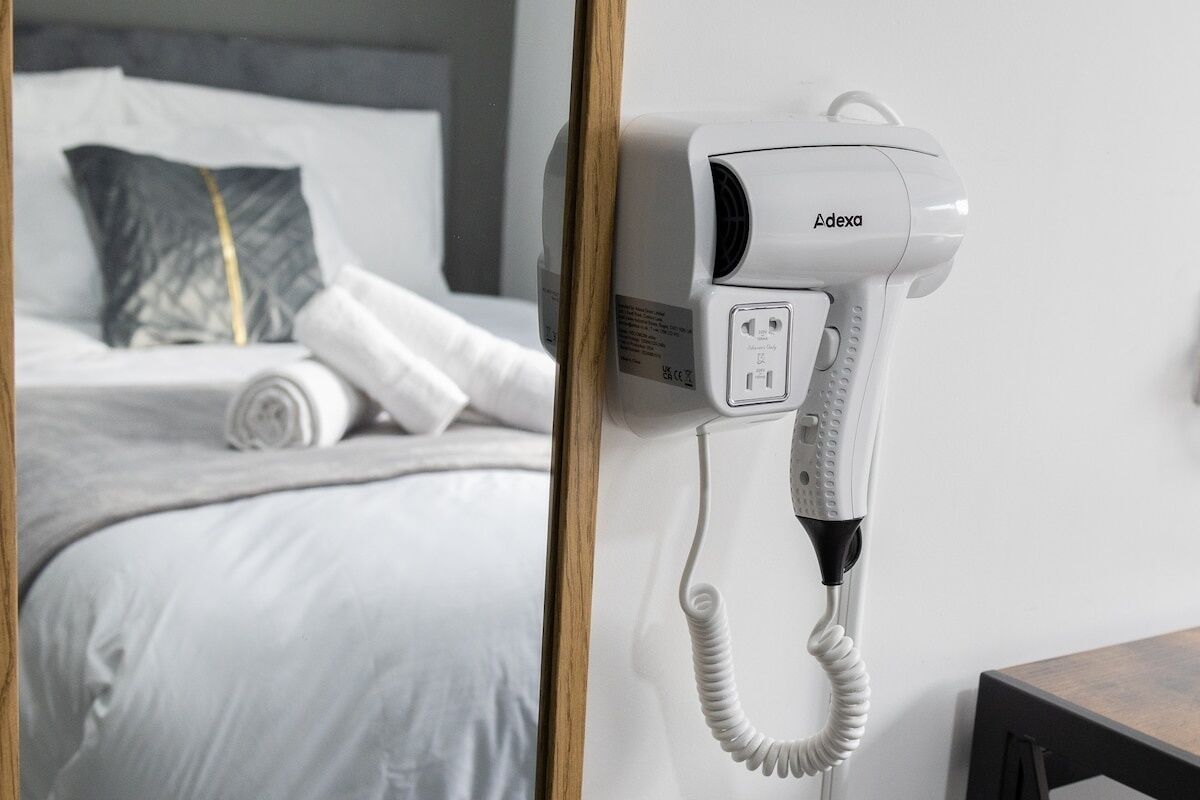 1 bedroom, iron/ironing board, Internet, bed sheets