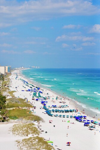 Pool | Sleeps 6 | Salty Seagrove | Walk to Beach | Seagrove